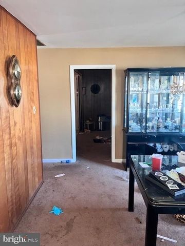 83 EASTBROOK LN, Willingboro, NJ 08046