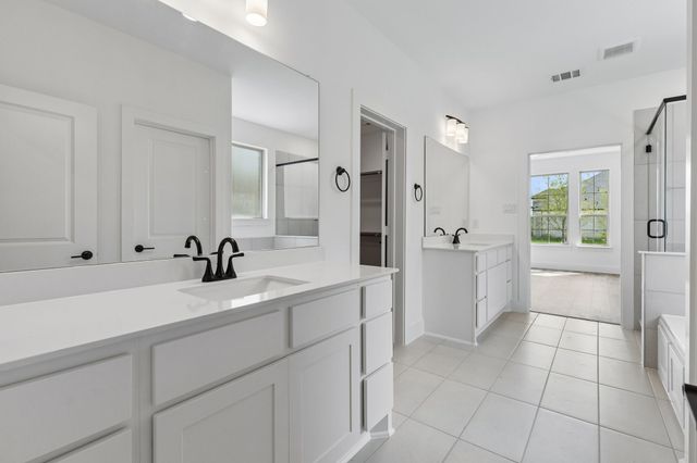 2291 Railhead Drive, Waxahachie, TX 75165