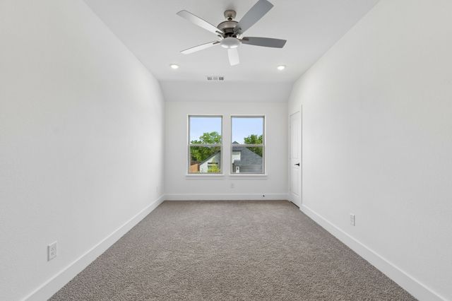2291 Railhead Drive, Waxahachie, TX 75165