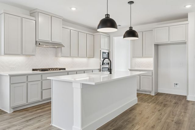2291 Railhead Drive, Waxahachie, TX 75165