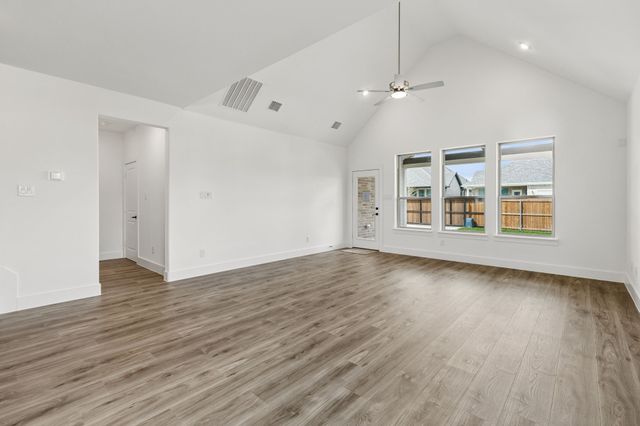 2291 Railhead Drive, Waxahachie, TX 75165