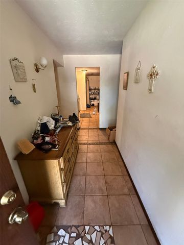 5725 Maiden Lane, Fort Worth, TX 76131