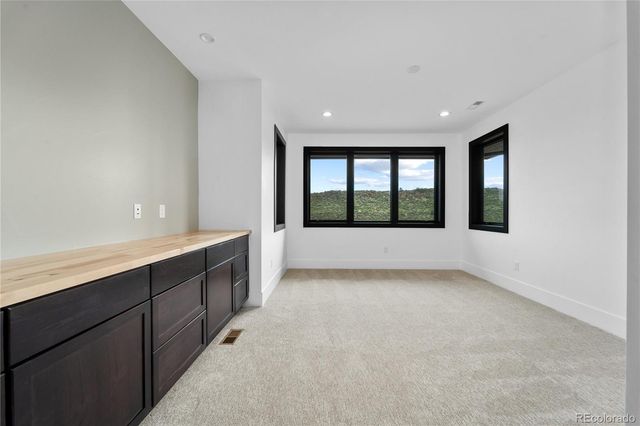8077 Raphael Lane, Littleton, CO 80125