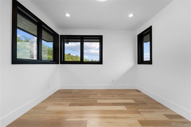 8077 Raphael Lane, Littleton, CO 80125