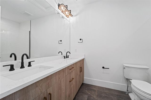 8077 Raphael Lane, Littleton, CO 80125