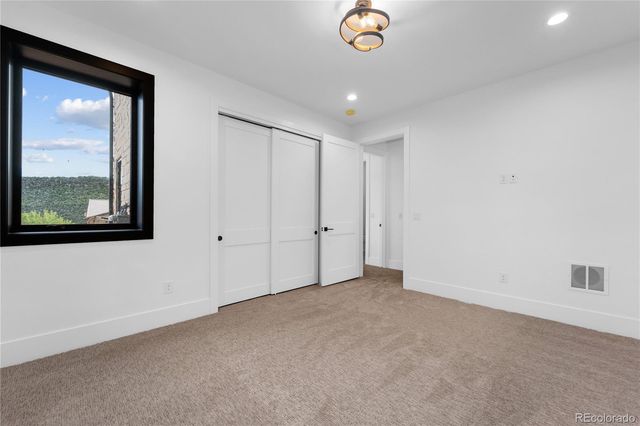 8077 Raphael Lane, Littleton, CO 80125
