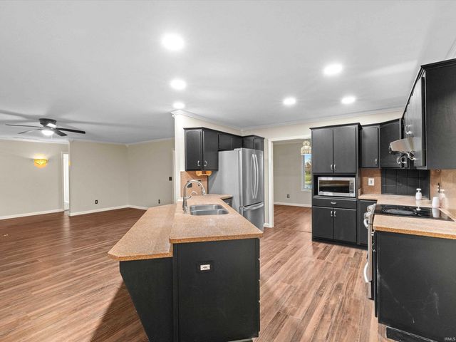 2677 Briarcliff Drive, Newburgh, IN 47630