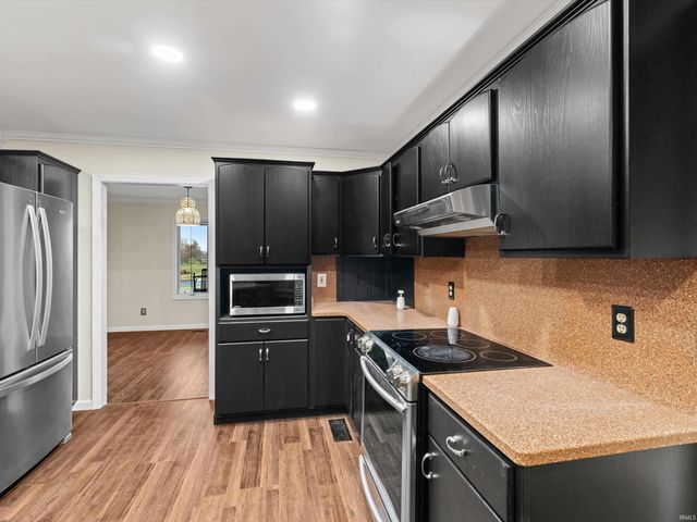 2677 Briarcliff Drive, Newburgh, IN 47630