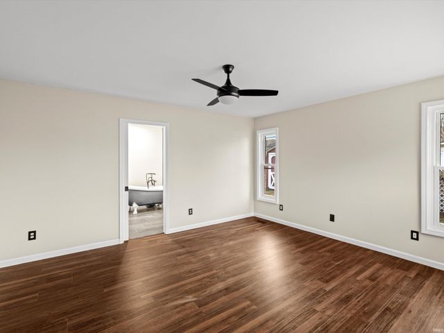 2677 Briarcliff Drive, Newburgh, IN 47630