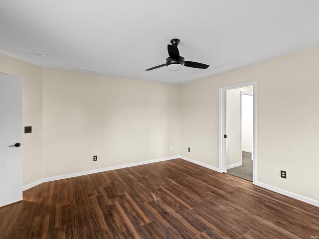 2677 Briarcliff Drive, Newburgh, IN 47630