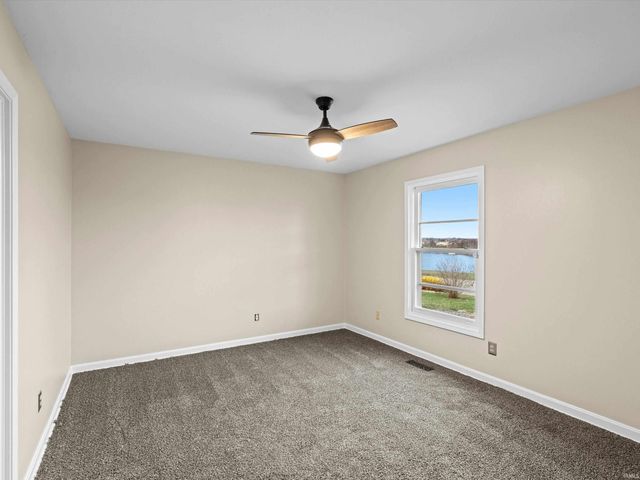 2677 Briarcliff Drive, Newburgh, IN 47630