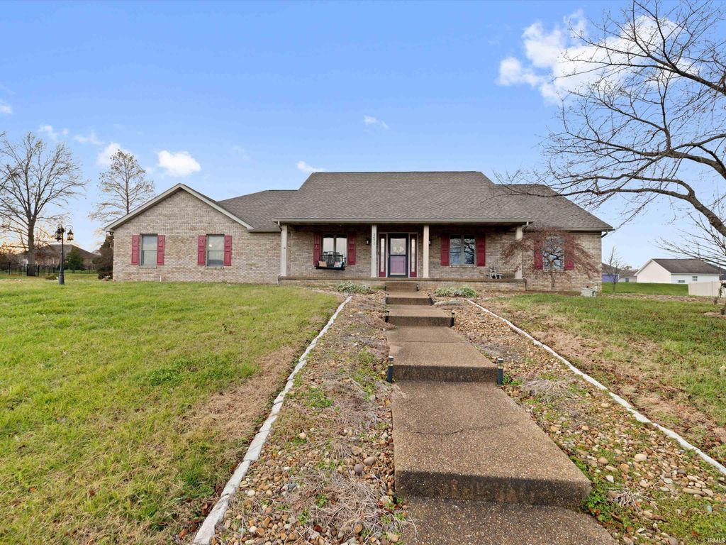 2677 Briarcliff Drive, Newburgh, IN 47630