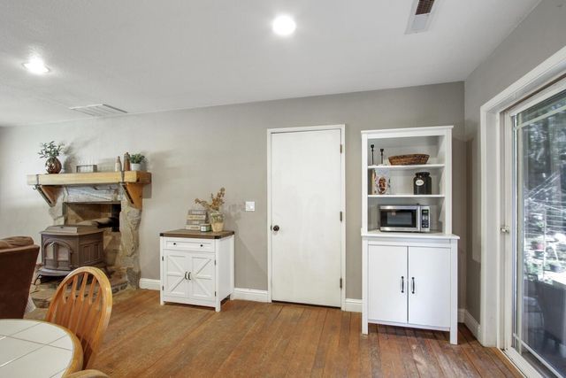 4710 Wandering Way, Camino, CA 95709