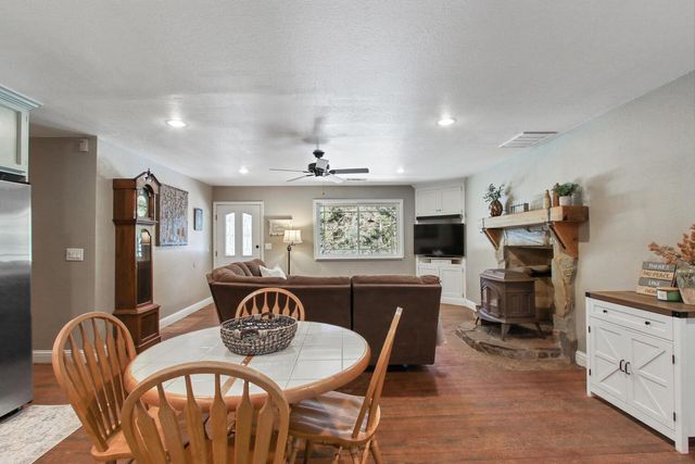 4710 Wandering Way, Camino, CA 95709