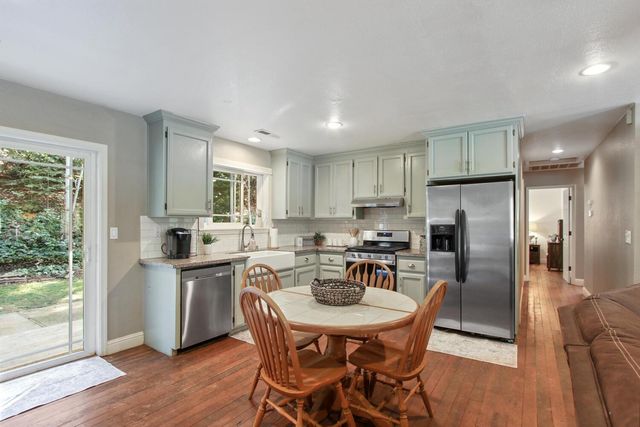 4710 Wandering Way, Camino, CA 95709