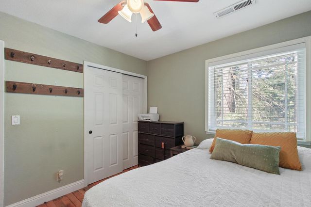 4710 Wandering Way, Camino, CA 95709