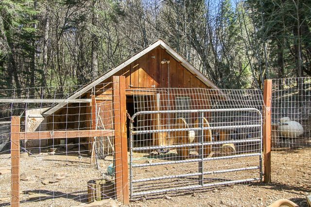 4710 Wandering Way, Camino, CA 95709