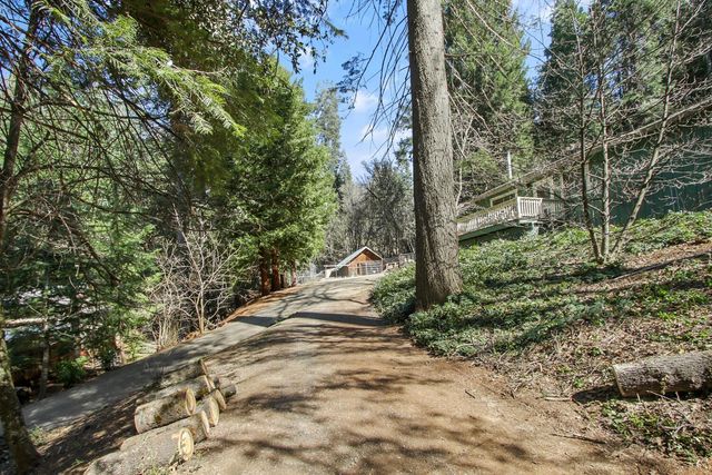 4710 Wandering Way, Camino, CA 95709