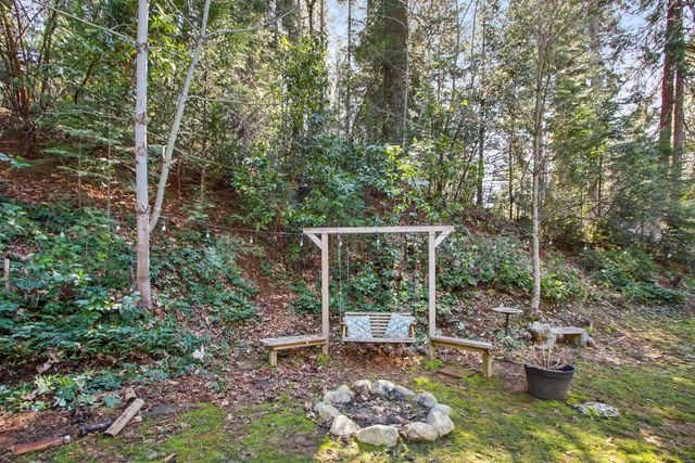 4710 Wandering Way, Camino, CA 95709