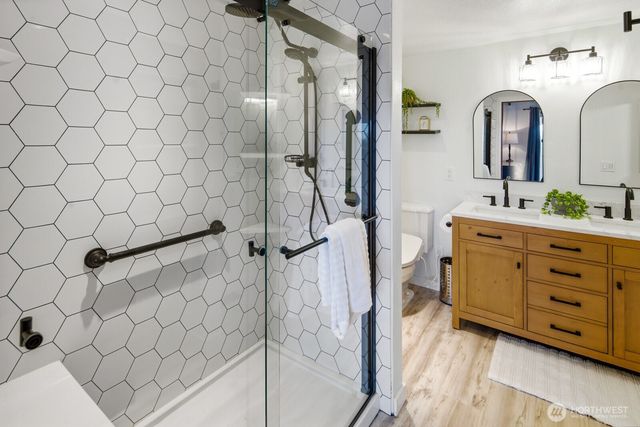 4801 78th Place SW, Mukilteo, WA 98275