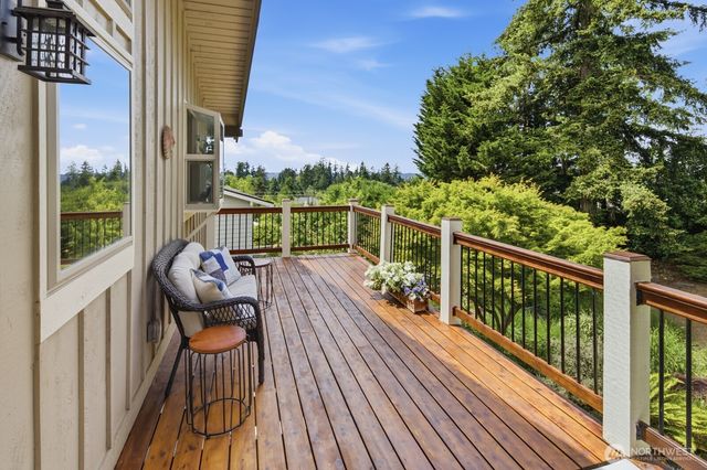 4801 78th Place SW, Mukilteo, WA 98275