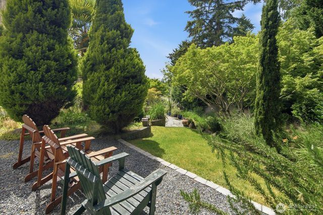 4801 78th Place SW, Mukilteo, WA 98275