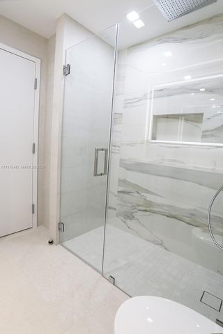 11 Island Ave PH8, Miami Beach, FL 33139