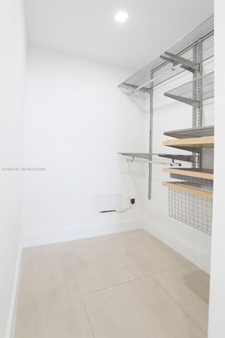 11 Island Ave PH8, Miami Beach, FL 33139