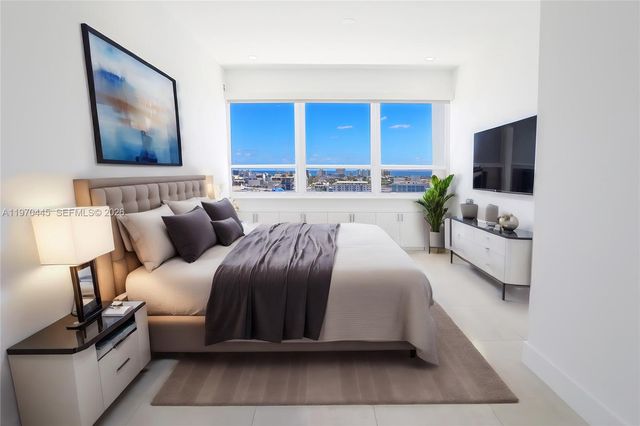 11 Island Ave PH8, Miami Beach, FL 33139