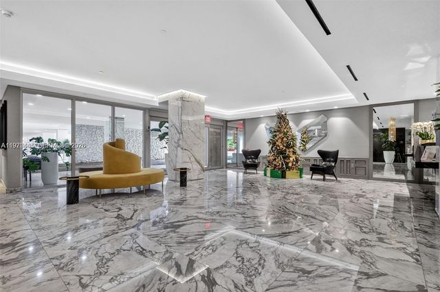 11 Island Ave PH8, Miami Beach, FL 33139