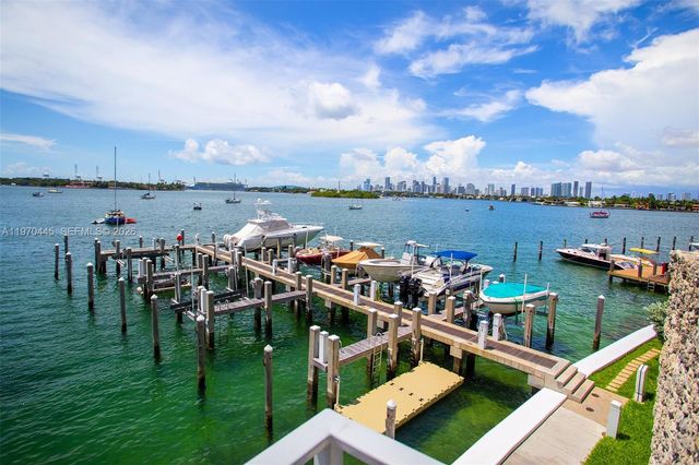 11 Island Ave PH8, Miami Beach, FL 33139