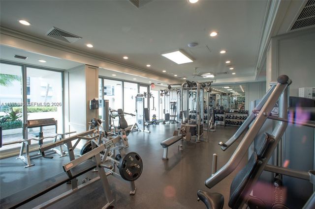 11 Island Ave PH8, Miami Beach, FL 33139