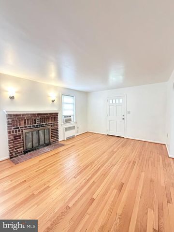 5613 QUEENS CHAPEL RD, Hyattsville, MD 20782