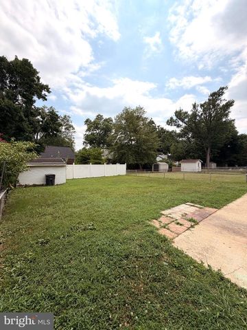 5613 QUEENS CHAPEL RD, Hyattsville, MD 20782