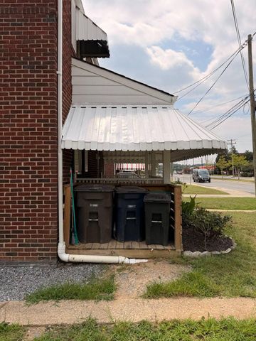 5613 QUEENS CHAPEL RD, Hyattsville, MD 20782