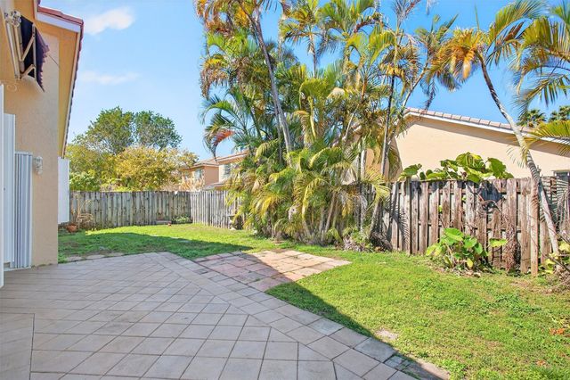 13829 NW 22nd Street, Sunrise, FL 33323