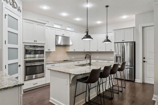 493 OVIEDO BOULEVARD, Oviedo, FL 32765