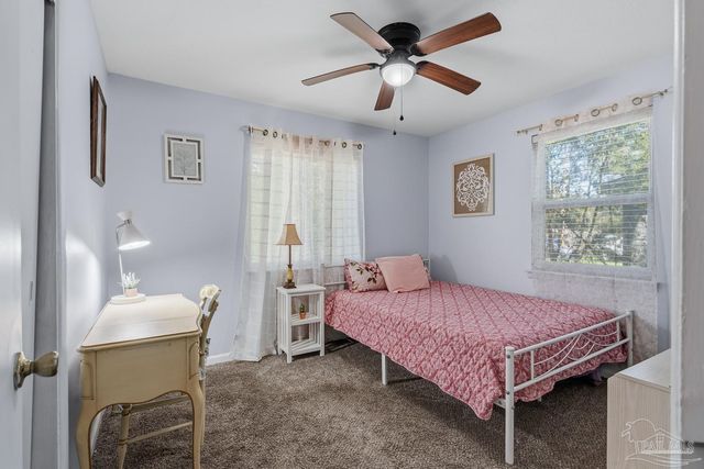 219 Mckinley Dr, Pensacola, FL 32505