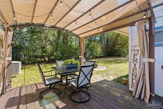 219 Mckinley Dr, Pensacola, FL 32505