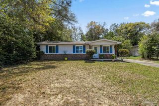 219 Mckinley Dr, Pensacola, FL 32505