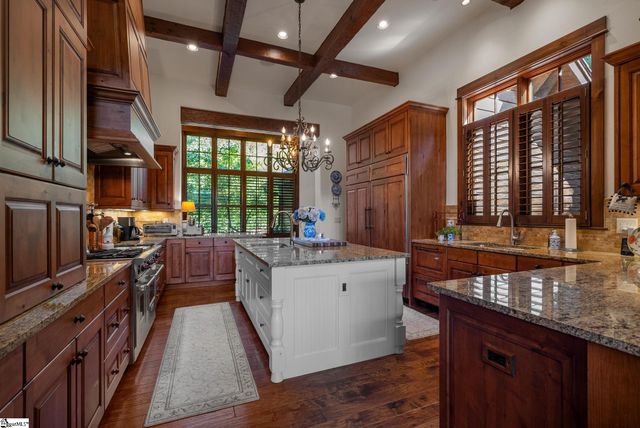 162 Ridge Top Lane, Salem, SC 29676
