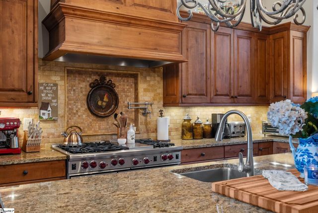 162 Ridge Top Lane, Salem, SC 29676