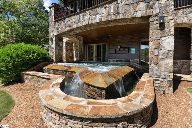 162 Ridge Top Lane, Salem, SC 29676