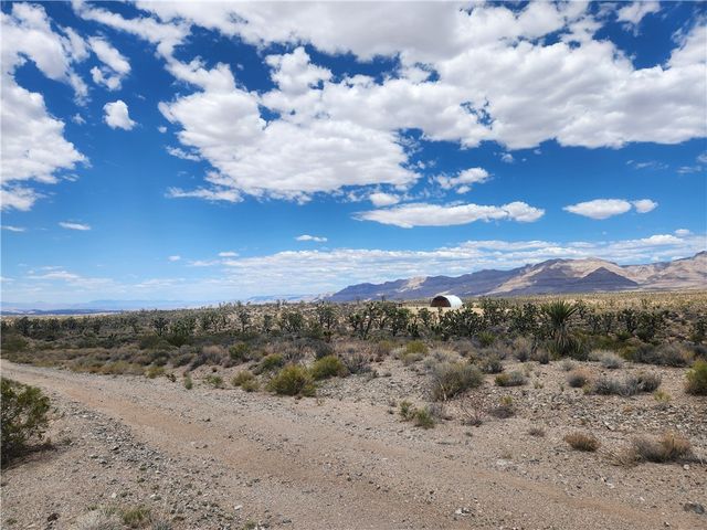 27445 N Driftwood Drive, Meadview, AZ 86444