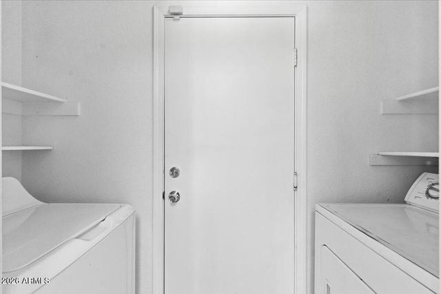 2413 E HAZELTINE Way, Chandler, AZ 85249