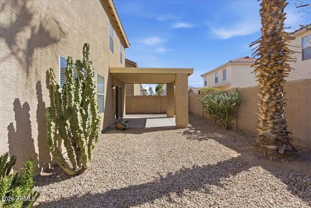 2413 E HAZELTINE Way, Chandler, AZ 85249