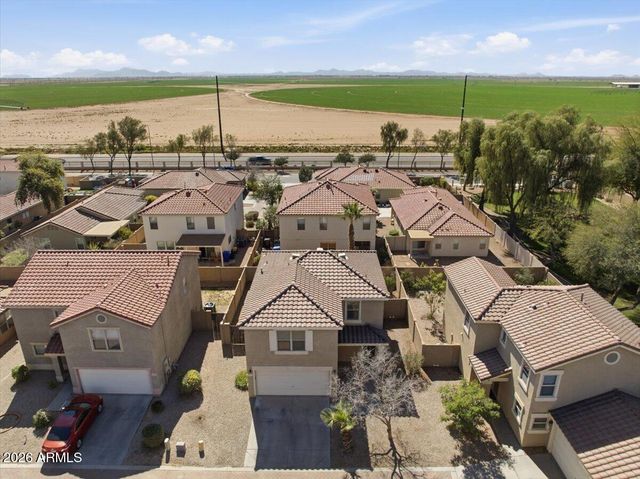 2413 E HAZELTINE Way, Chandler, AZ 85249