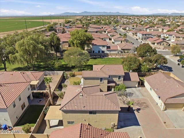 2413 E HAZELTINE Way, Chandler, AZ 85249