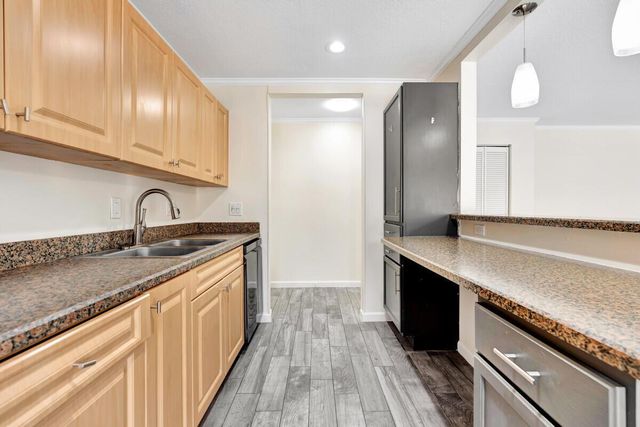 150 Pineview Road F3, Jupiter, FL 33469