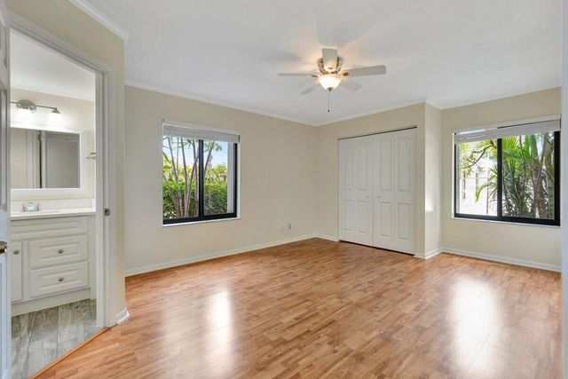 150 Pineview Road F3, Jupiter, FL 33469